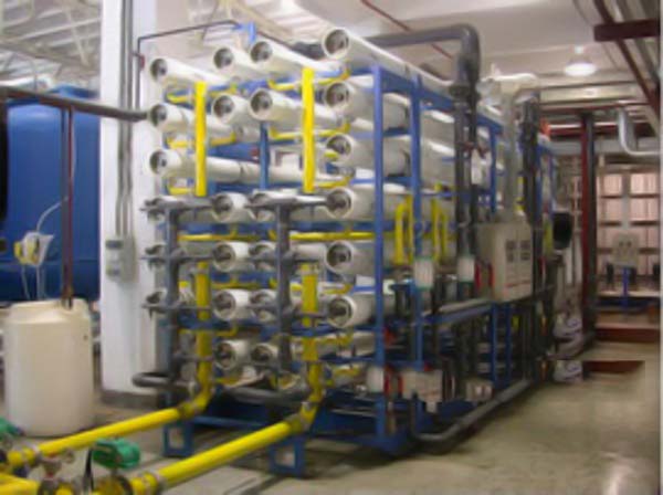 Industrial water filter